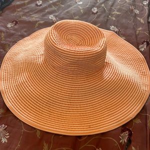 Tommy Bahama floppy beach hat